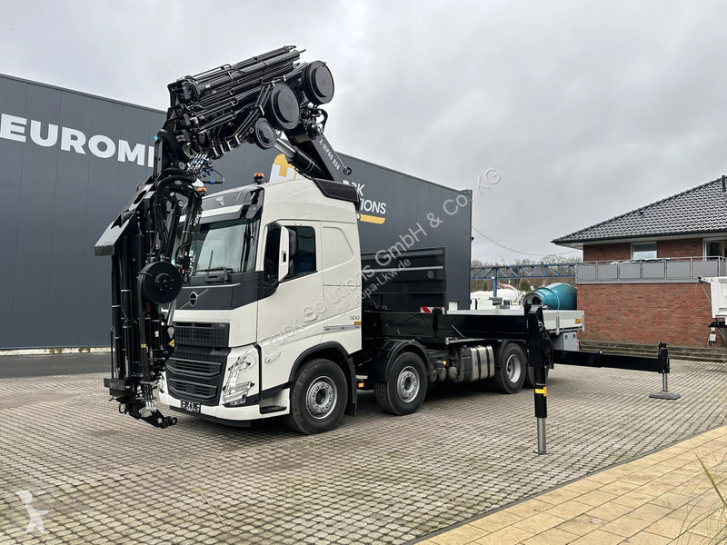 Kamion Volvo 540 Volvo  540 8X4 HIAB...