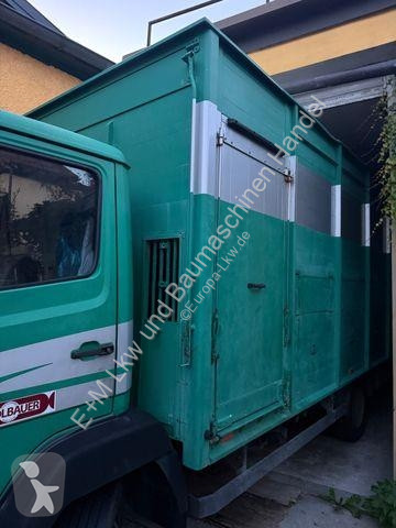 817L D VIEHLKW FÜR 7 KÜHE truck
