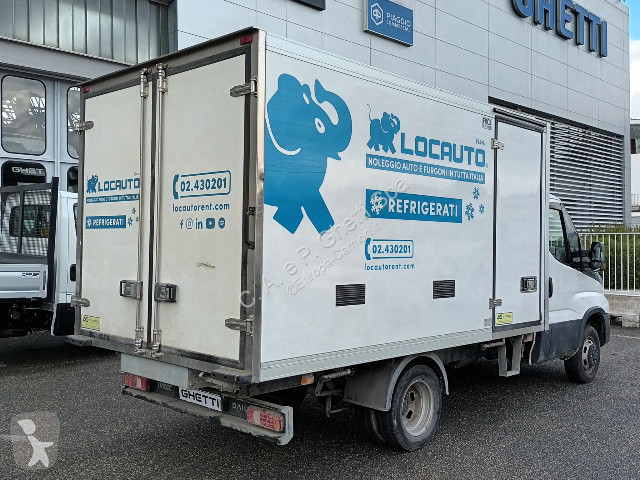 Iveco Daily 35C16 truck