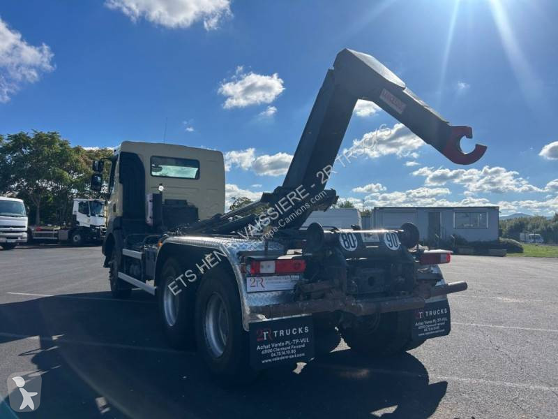 Renault 410 DXI truck