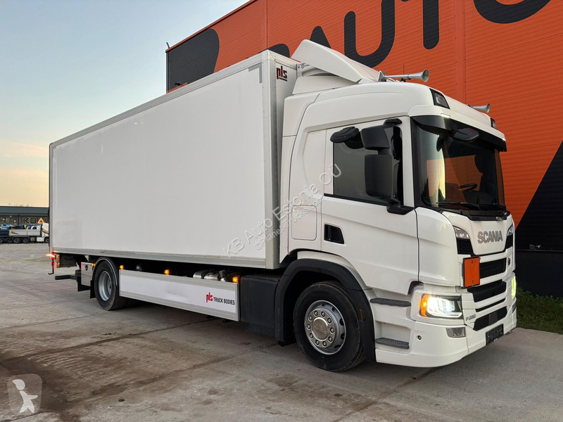 Kamion Scania P 280 4x2 MITSUBISHI / BOX =7742 mm