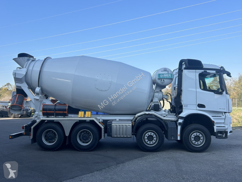 Бетоновоз Mercedes Arocs 3745, 8x4...