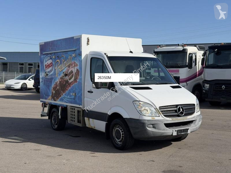 Teherautó Mercedes 313 CDI / Swiss-Vehicle