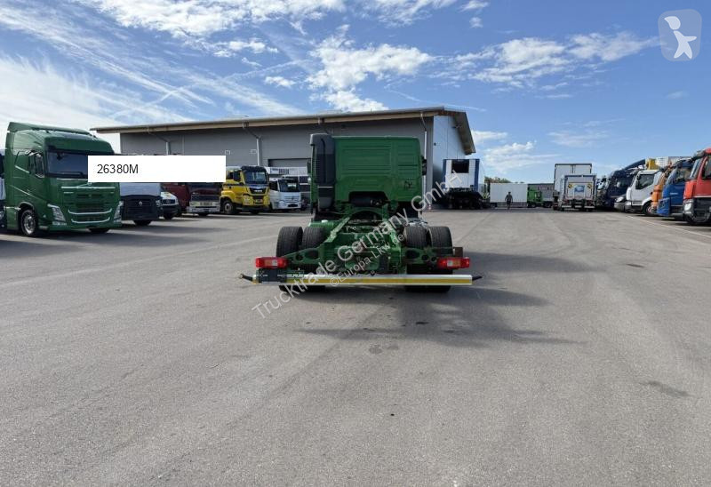 Kamion Volvo FM-460 4x4R Fahrgestell /...