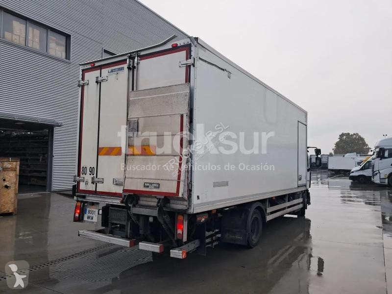 Vrachtwagen Renault D 12.210 15P FRC P/E CARR...