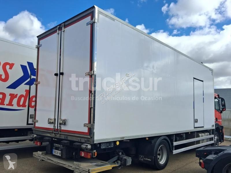 Lastbil Iveco AD190E34S/P + THERMOKING T1000R