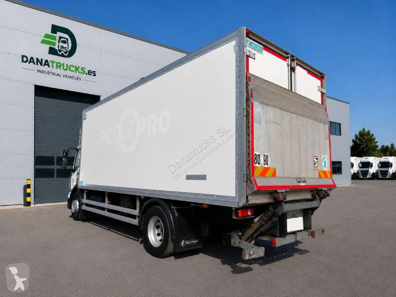 Renault 280.18 DTI 8 truck