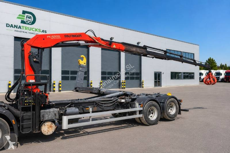 Iveco 260 E 35 truck