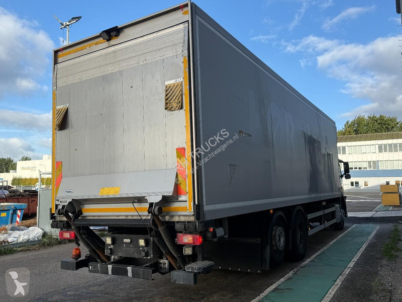 Kamion Volvo 330 6x2 EURO 6 - BOX 9,84m +...