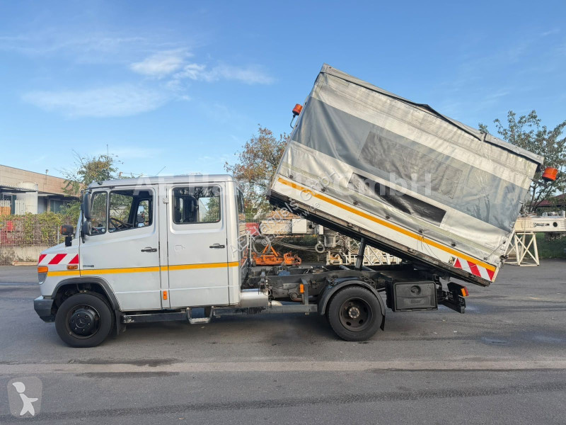 Teherautó Mercedes 816D BB DoKA 13m3...