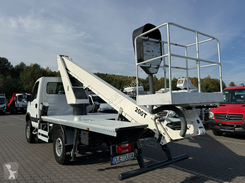 Kamion Iveco 55S17W 4x4 Zwyżka 20m GSR E200TE4
