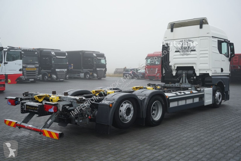 Kamion MAN TGX 26.470 / BDF / 6X2 / ZABUDOWA...