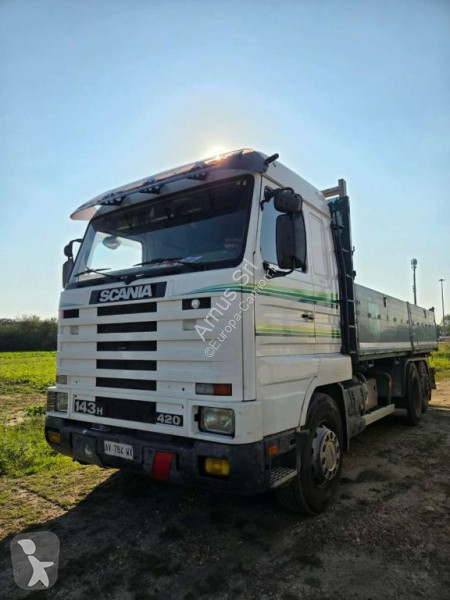 شاحنة Scania 143H