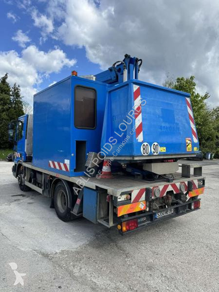 Iveco 100 E 19 truck