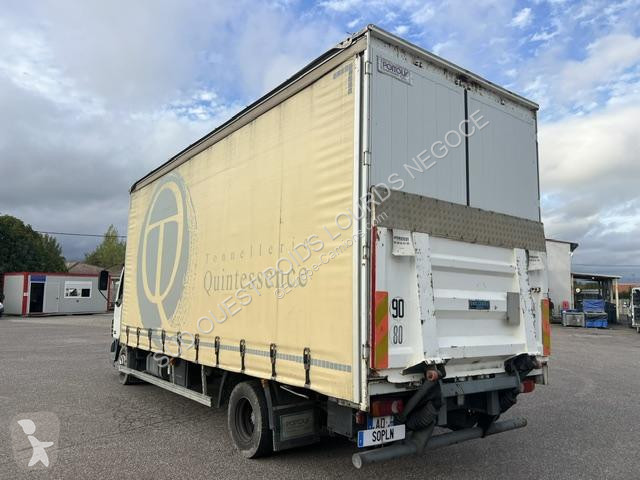 شاحنة DAF 220