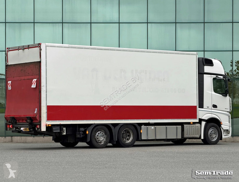 شاحنة Mercedes 2842 EURO 6 ISOLATED BOX CARRIER...