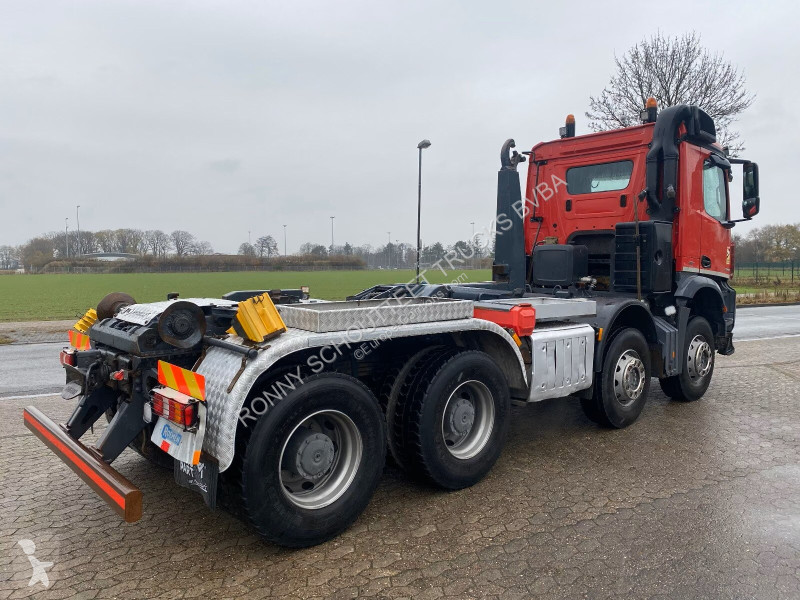 Kamion Mercedes 3243 K