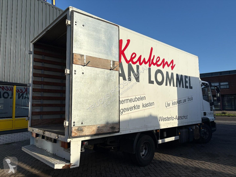 Vrachtwagen Iveco 80E180 + MANUAL + 8t + EURO 5...