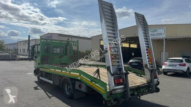 Porte engins Iveco 100 E 18