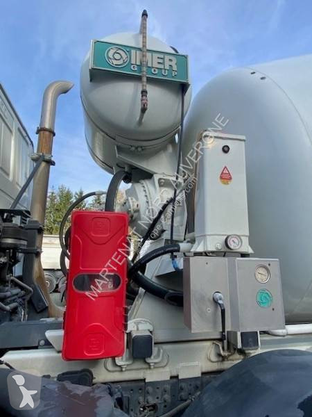 Iveco AD360X42BZ concrete