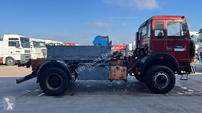 Lastbil Iveco 180 - 23 (V8 / MANUAL PUMP /...