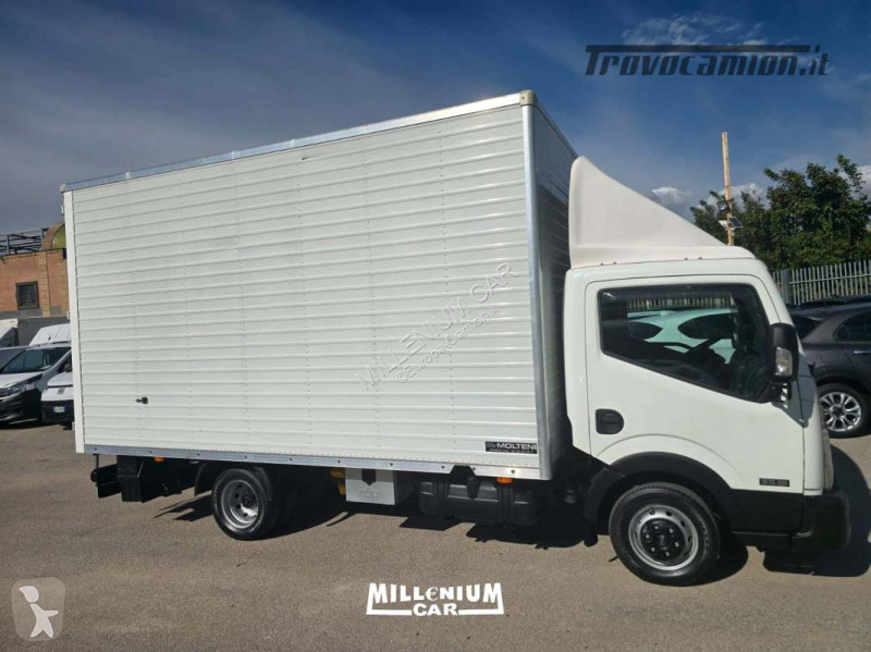 Teherautó Nissan NISSAN NT400 FURGONE 4,50...