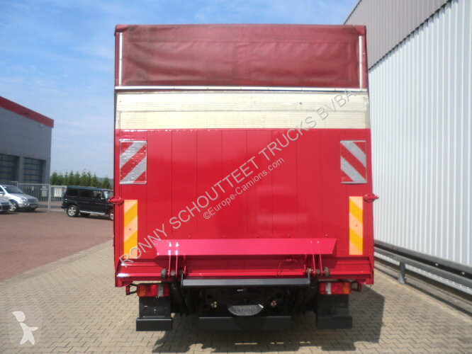 Vrachtwagen MAN TGL 8.210 BL 4x2