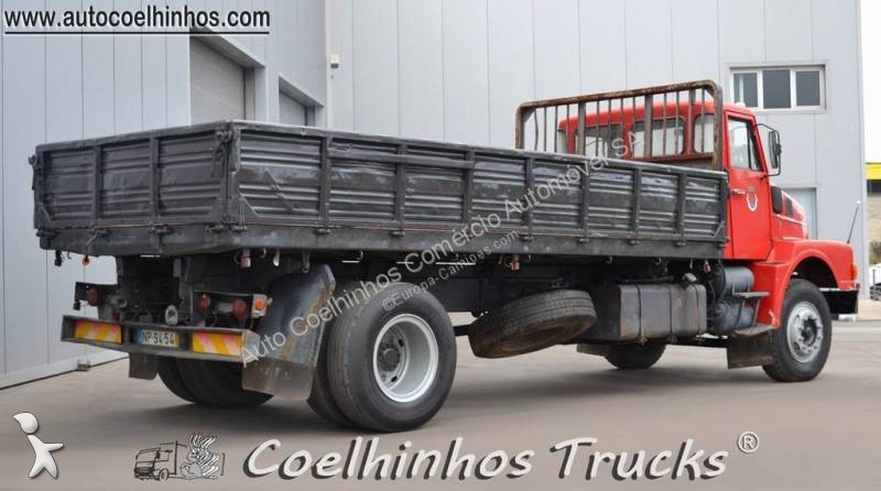 Camião Volvo