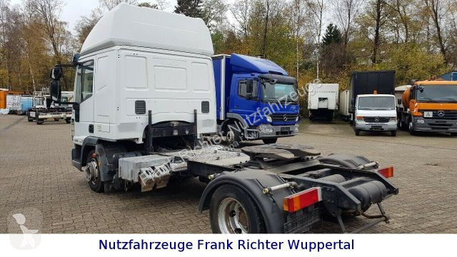 Tracteur Iveco 90E22,SZM. Für KL. 3,EU5 Tüv bis...