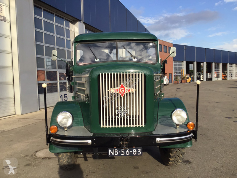 Vrachtwagen  4x4 met Netam kipper
