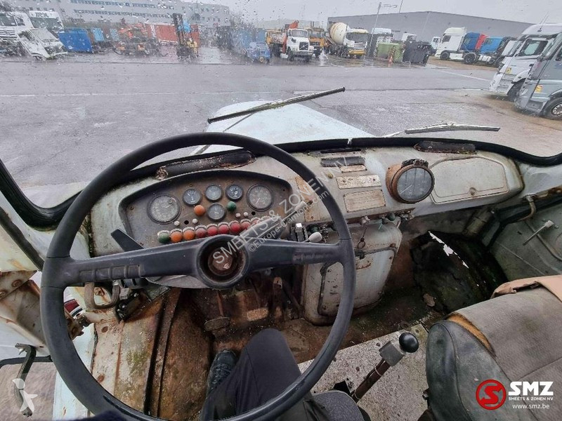 Kamion Renault 260 depannage