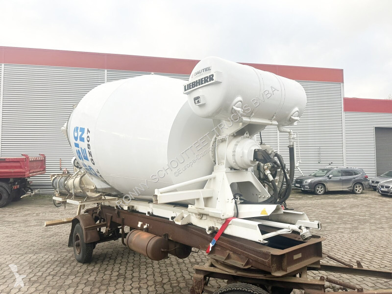 شاحنة Liebherr HTM 904F Betonmischaufbau 9m³...
