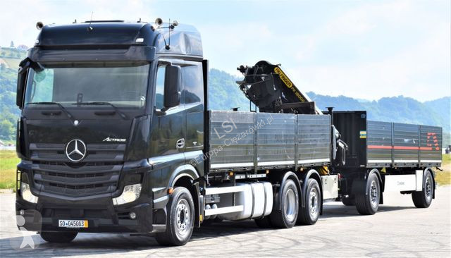 Camion Mercedes ACTROS 2542 + PK18002-EH C/UNK...