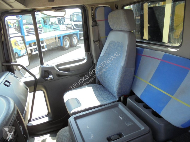 Vrachtwagen Volvo 8.180 + Manual + Dhollandia Lift