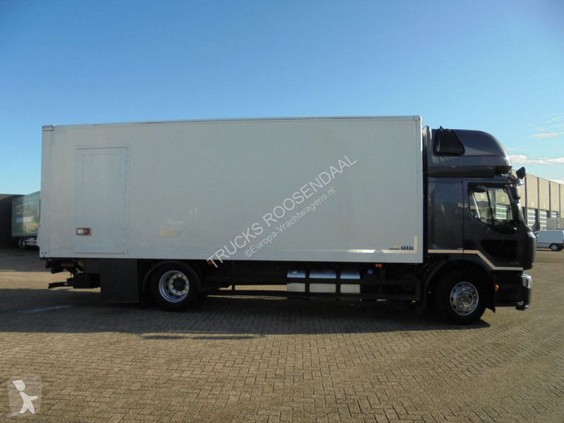 Kamion Renault 270DXI + EURO 5 + ENGINE BRAKE