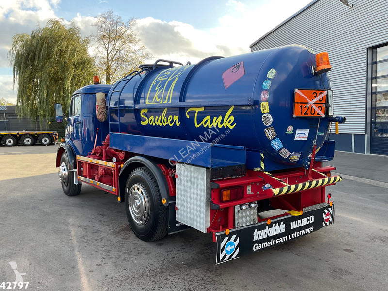 Camion Mercedes Saugaufbau Oldtimer