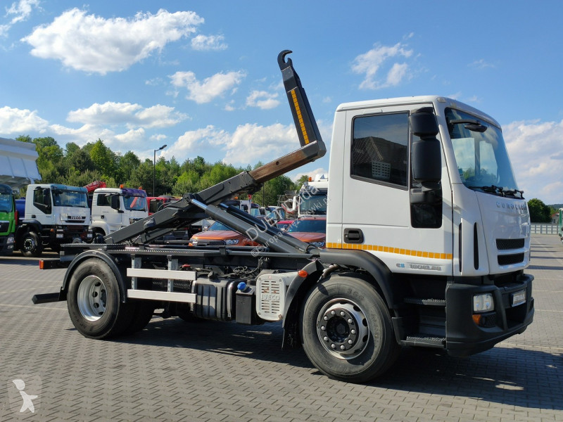 Camion Iveco Scarrabile Eurocargo 18el28 E5 Hakowiec Hak 4x2 4x2 Usato N°8050927 5302