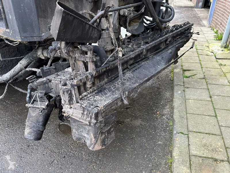 Camion Mercedes 2428 Bitumen Sprayer 11.000L...