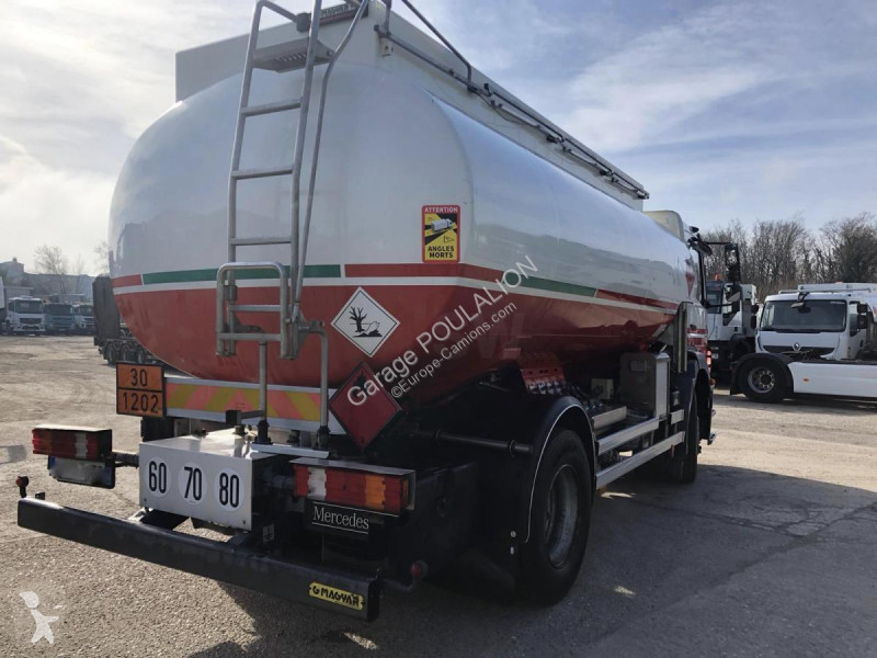 Camion Mercedes 13200L