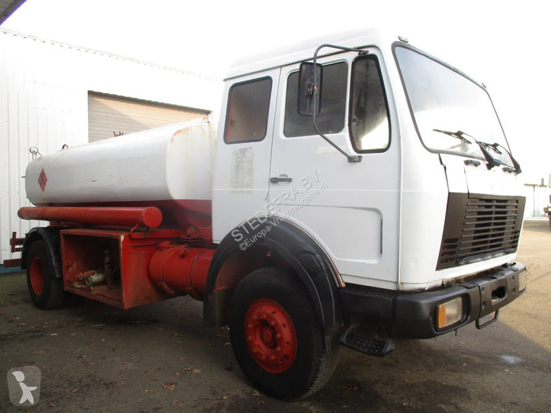 Kamion Mercedes AP 1620 BD , uel truck , 4x2 ,...