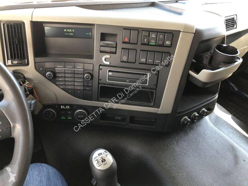 Camion Volvo FM 11 450 EURO 6 CABINA BASSA...