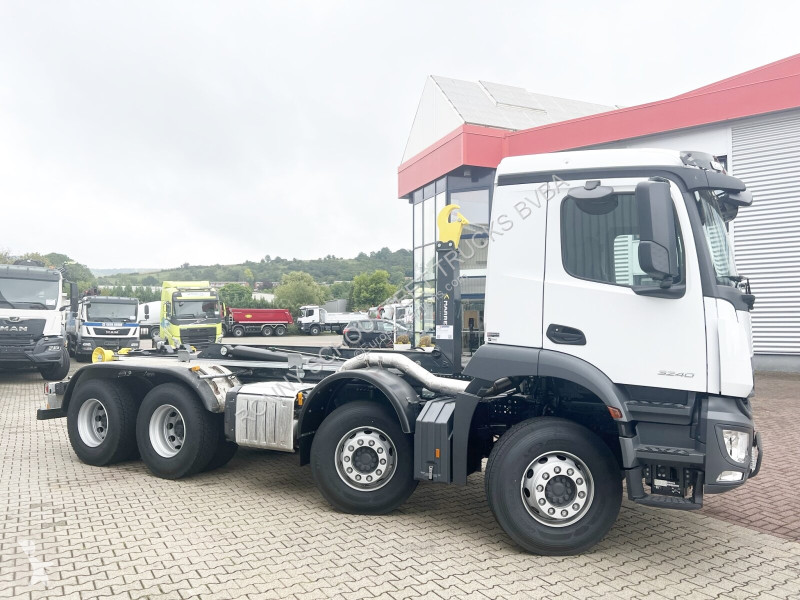 Kamion Mercedes Arocs 3240 8x4 Arocs 3240 8x4/42