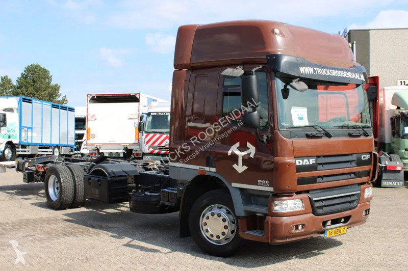 Kamion DAF 220 + lift + euro 5