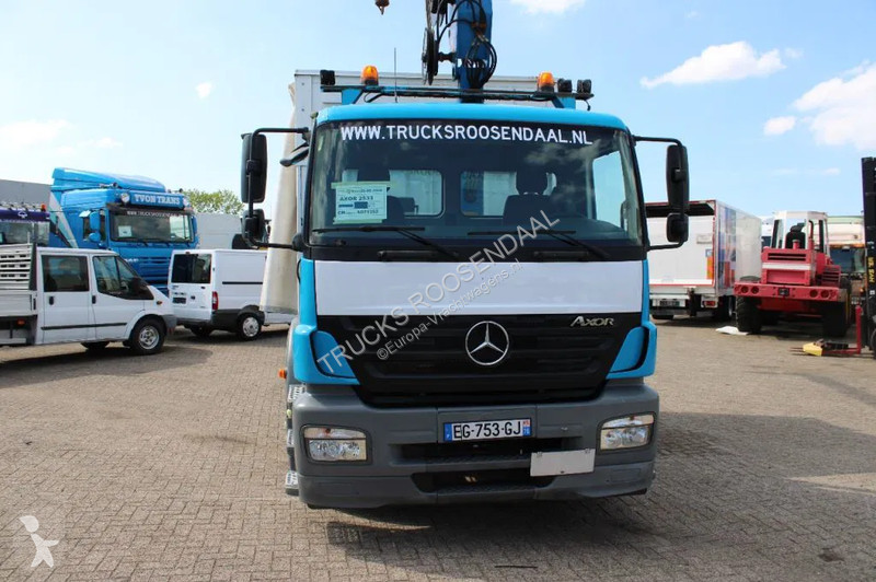 Camion Mercedes 2533 + 14t crane + 6x2 + REMOTE...