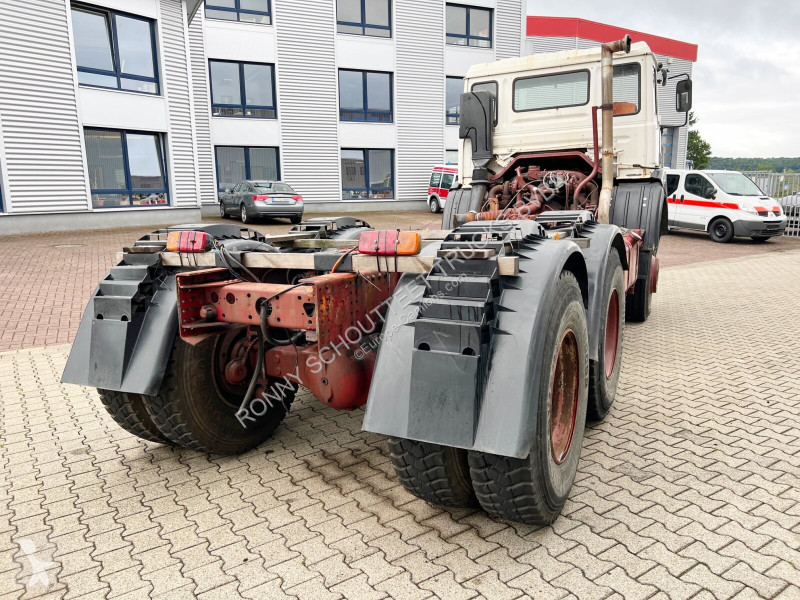 Kamion  260-34 AHW 6x6 260-34 AHW 6x6, V8,...