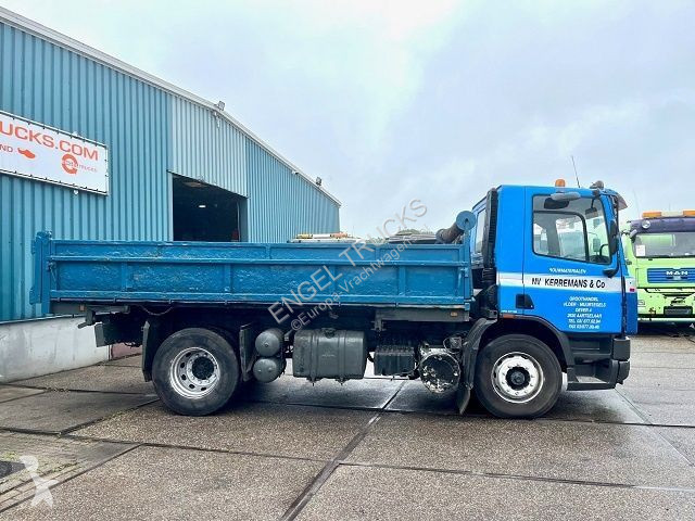 Camión DAF 65210 4x2 FULL STEEL KIPPER (EURO 2...