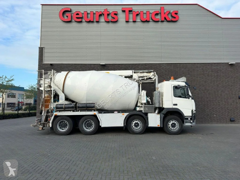 Camión Volvo 8X4 + STETTER 9 M3 MIXER/MISCHER +...