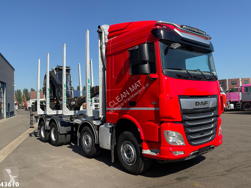 Camion DAF FAD  530 8x4 Holzkran