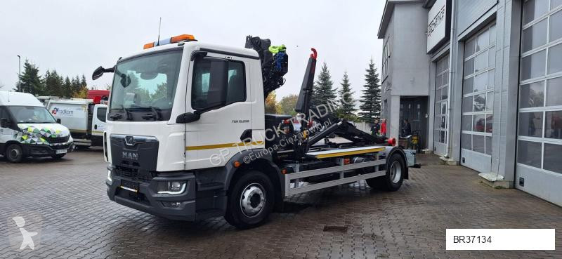 Camion MAN 108 HiDuo