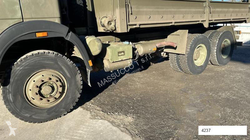 Camion Iveco 260-35 6x4